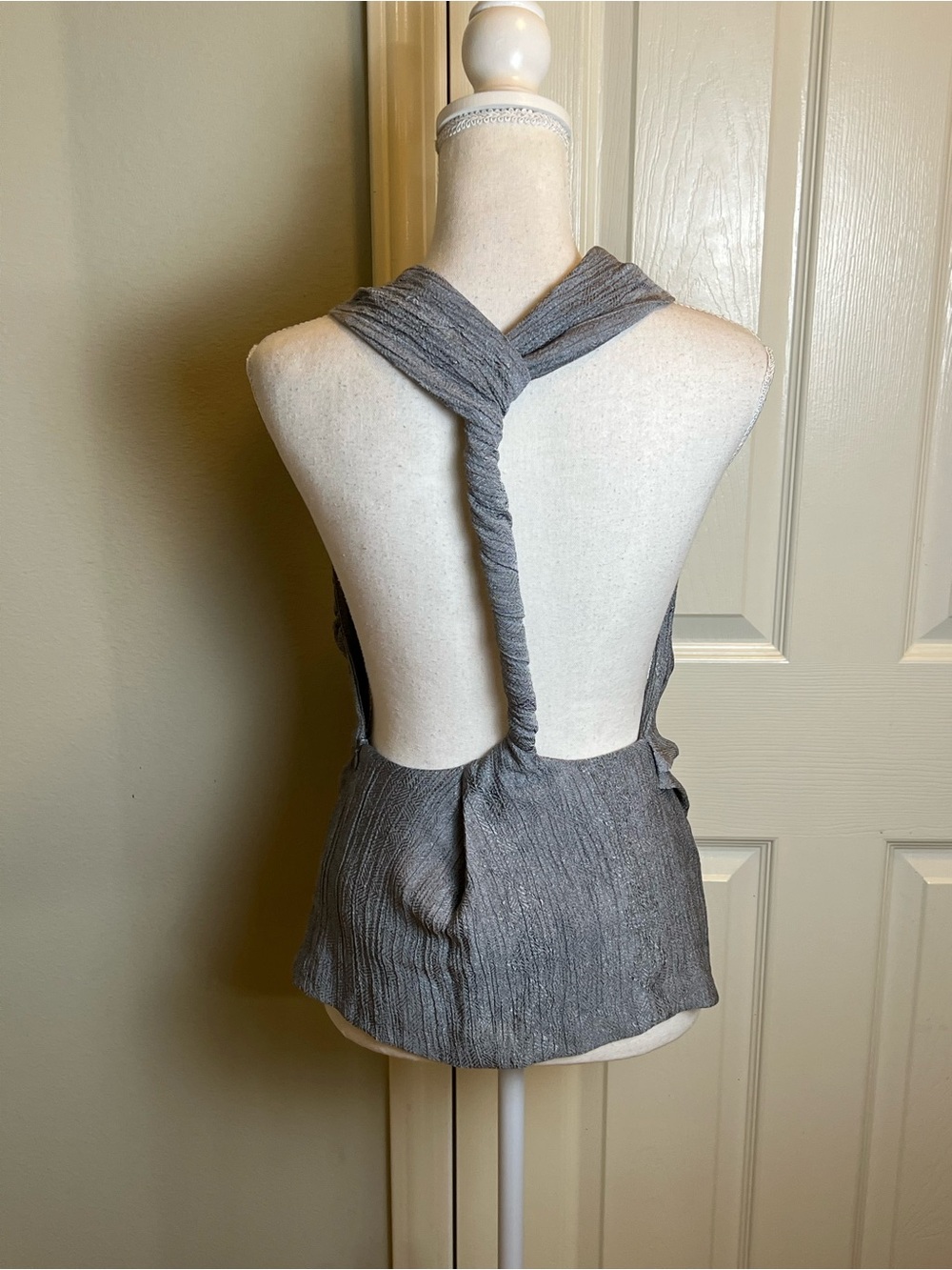 ZARA Sleeveless Textured/Crinkle Fabric Top